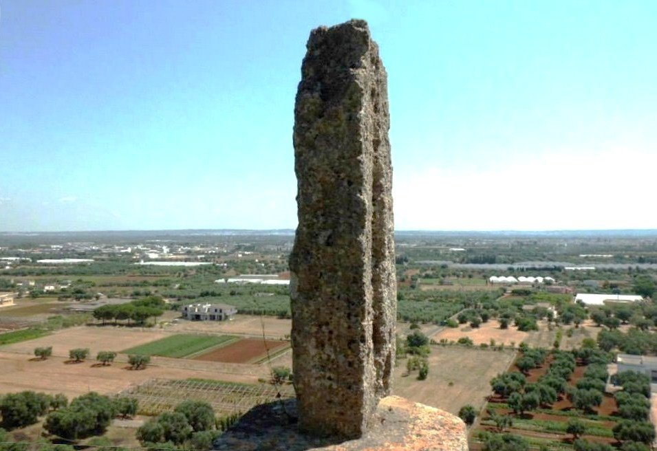 Menhir di Castelforte (o Crocicchie)
